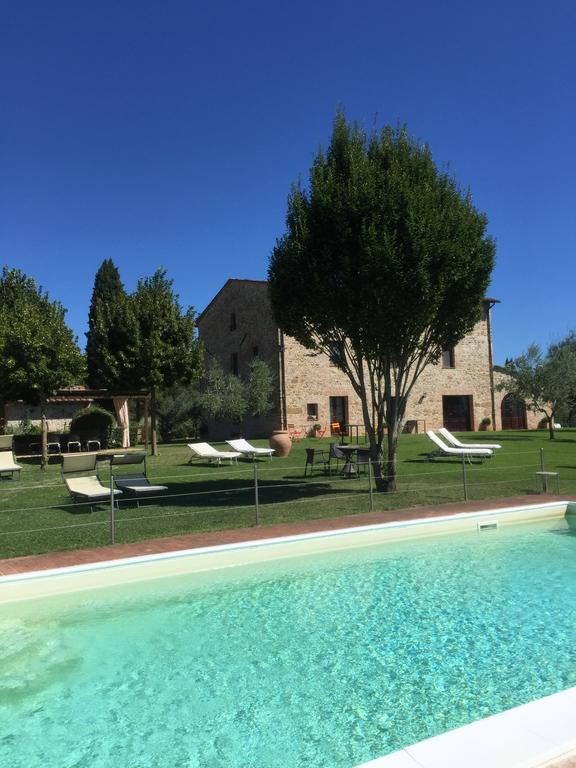 Hostal San Carlo A La Molinella Città della Pieve Exterior foto